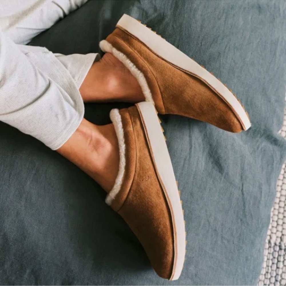 Olukai Mani Women’s Leather Suede Mule Slippers in Tan Golden Sand Size 6
